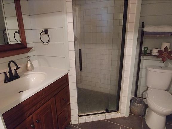 5th image of 534 N Harrison St