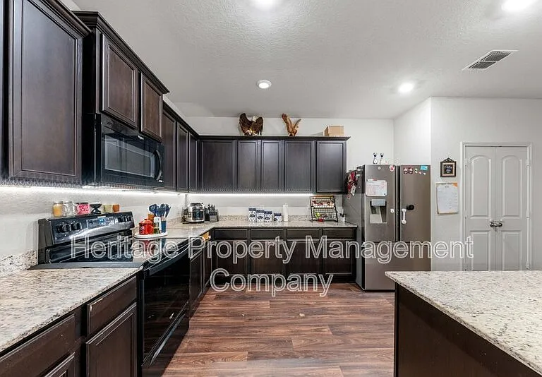 739 Veloway Trl — Photo 10