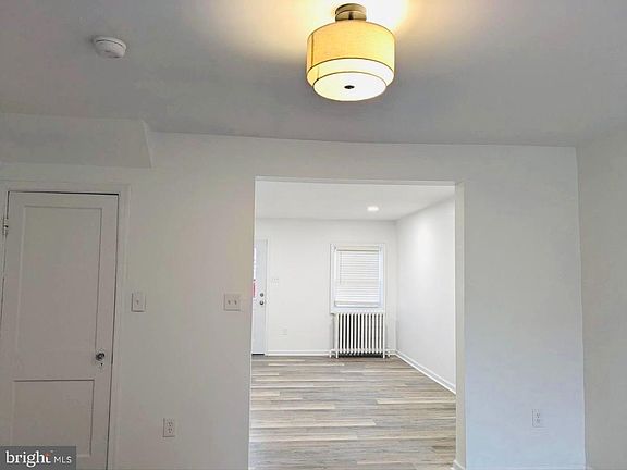 5th image of 417 Copley Rd