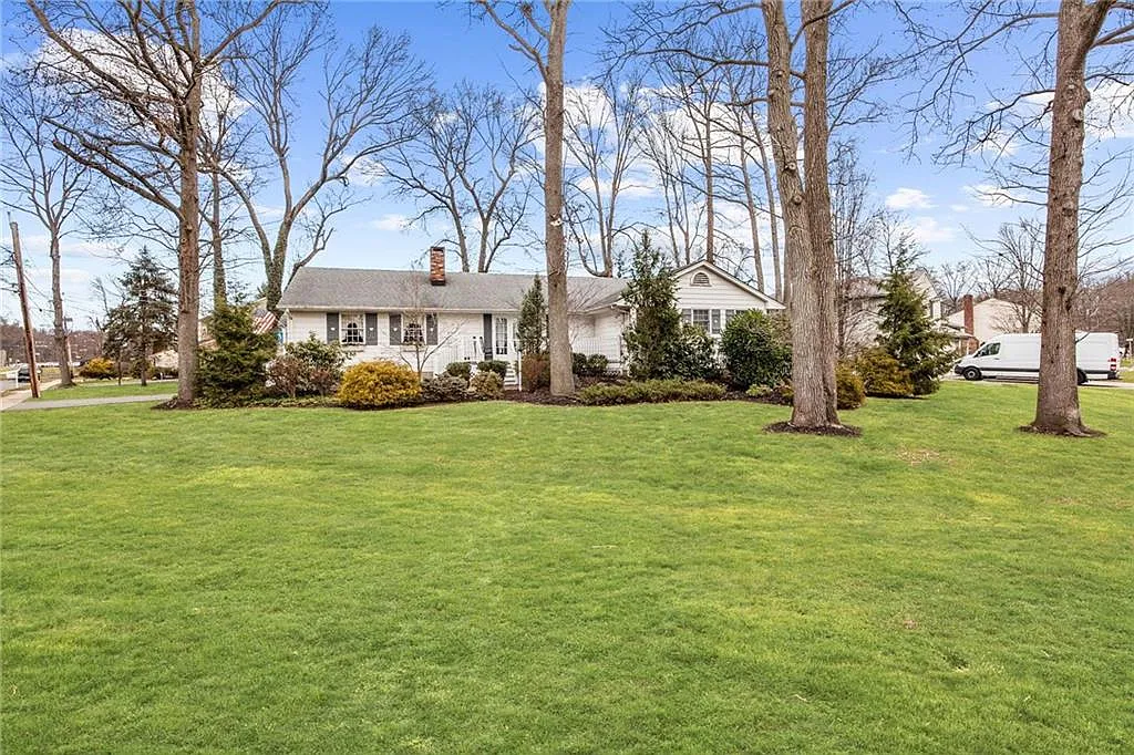 50 Fairmount Ave photo 1
