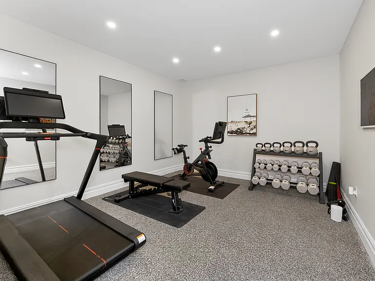 360 Canoe Place Rd — Photo 49