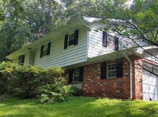 322 Sidney Rd, Pittstown, NJ 08867