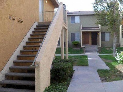 5th image of 1025 N Tippecanoe Ave Unit 137