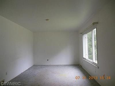 2nd image of 362 Donna Dr
