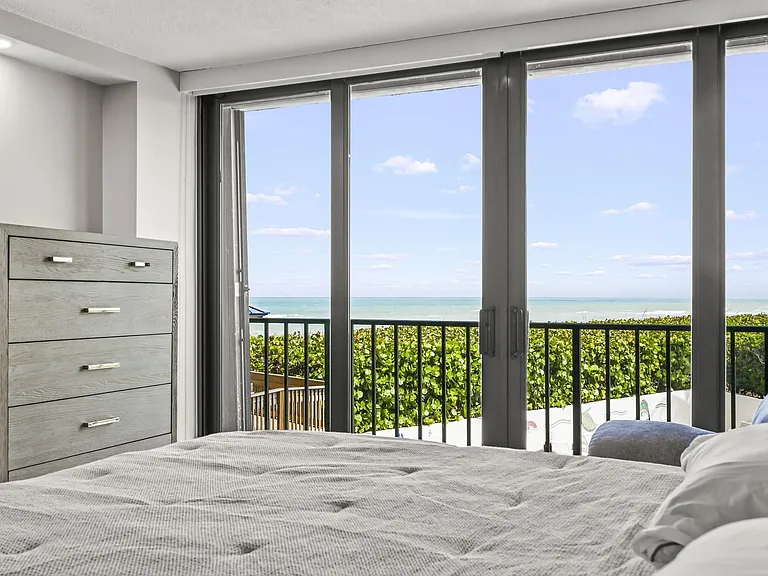 9650 S Ocean Dr #106 — Photo 23