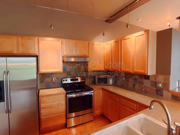 200 S College Ave #201 — Photo 6