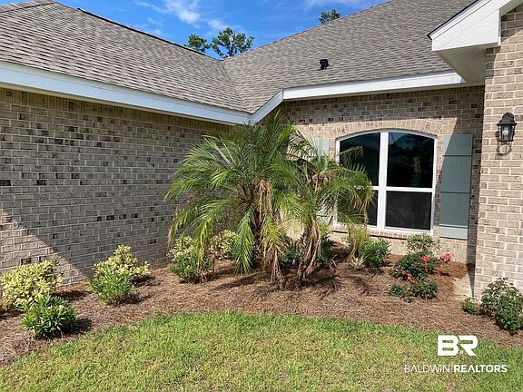 2nd image of 1655 Colony Parke Dr