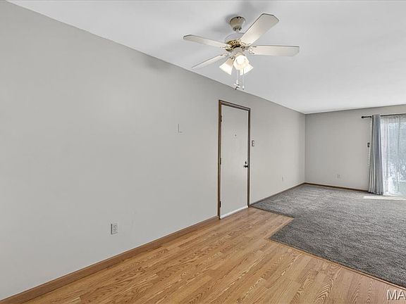4th image of 667 S Kirkwood Rd APT 102