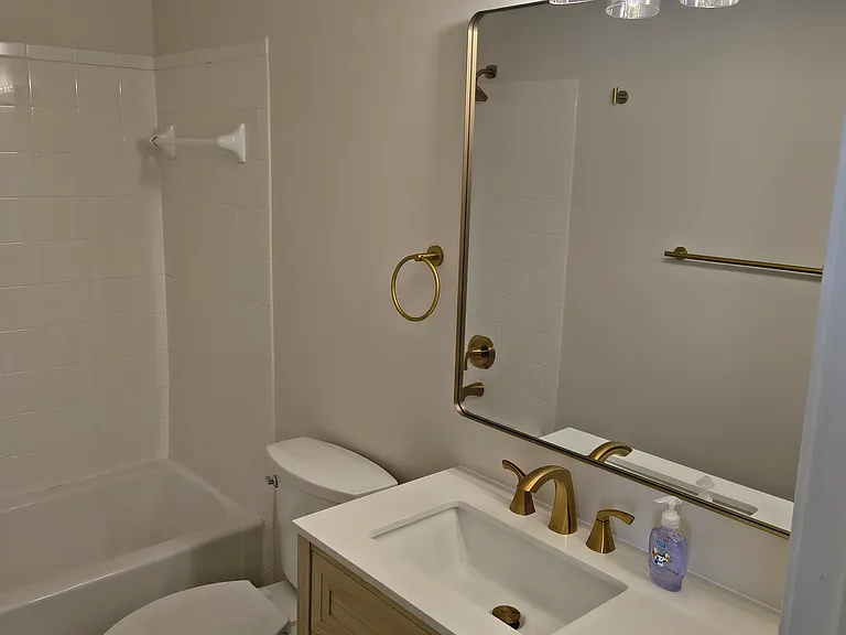 458 Sequoia Dr #1 — Photo 3