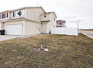 3700 Miranda Ave, Gillette, WY 82718