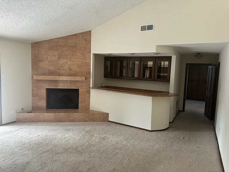 10126 Valley Circle Blvd — Photo 6
