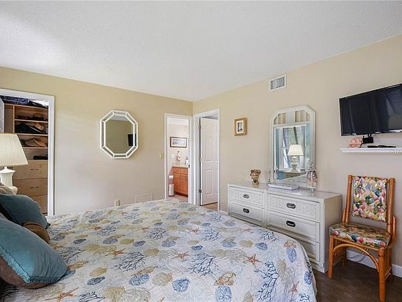 5th image of 1164 W Peppertree Dr #114D