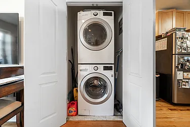 Rented by Key City Capital Inc