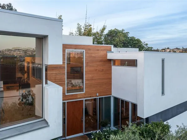 477 25th St, Hermosa Beach, CA 90254