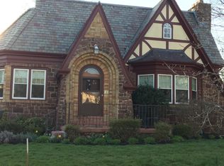 16 Leroy Ter, New Haven, CT 06512