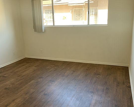 5th image of 3686 S Centinela Ave APT 20