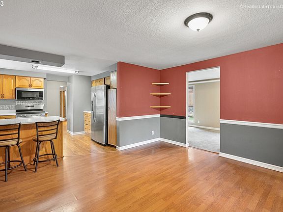 4th image of 2428 19th St