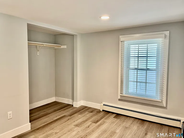 71 Norwich Ave — Photo 11