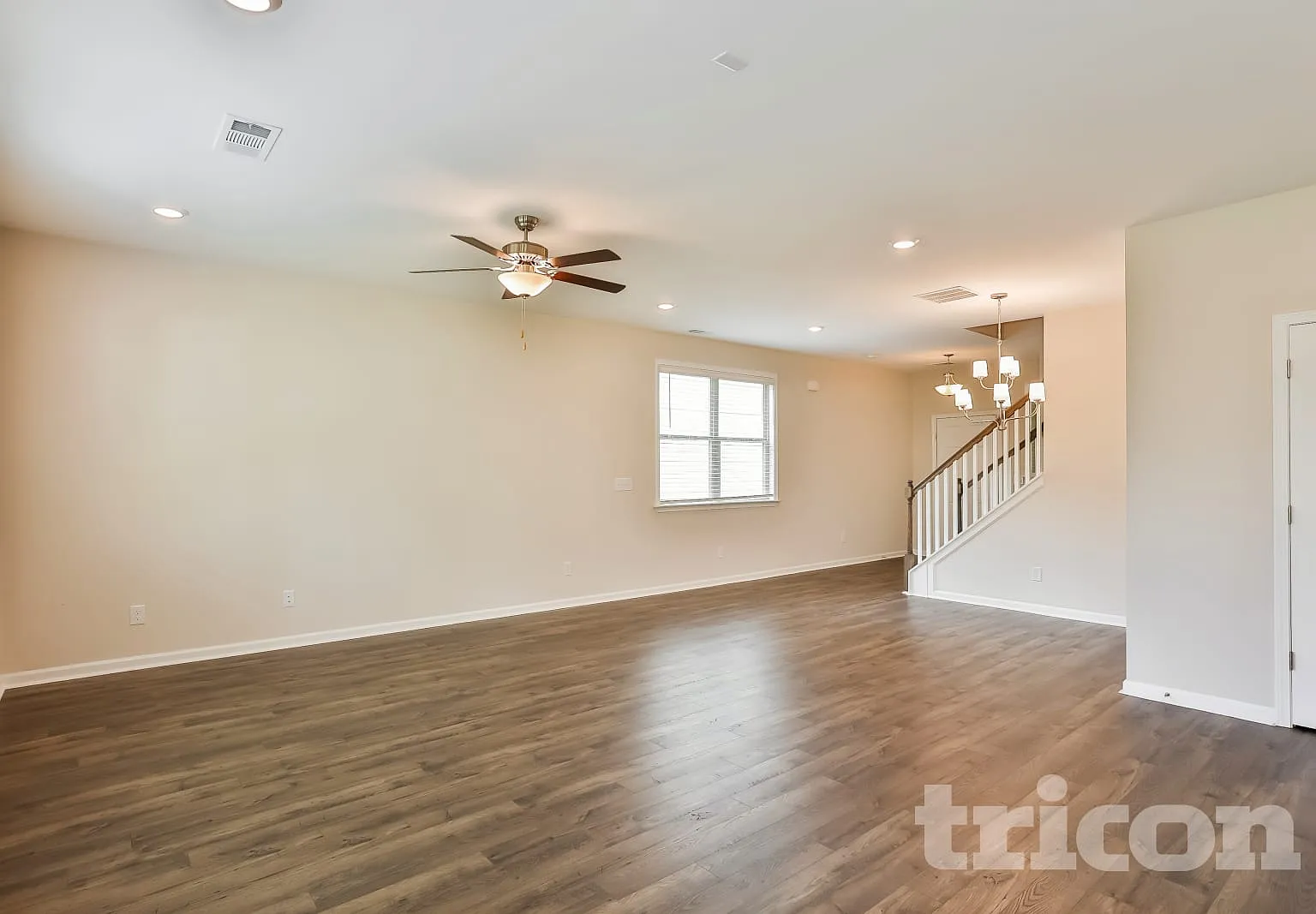 135 Chapelcrest Lane Holly Springs GA — Photo 4
