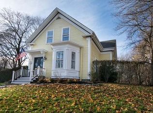 137 Fort Hill St, Hingham, MA 02043