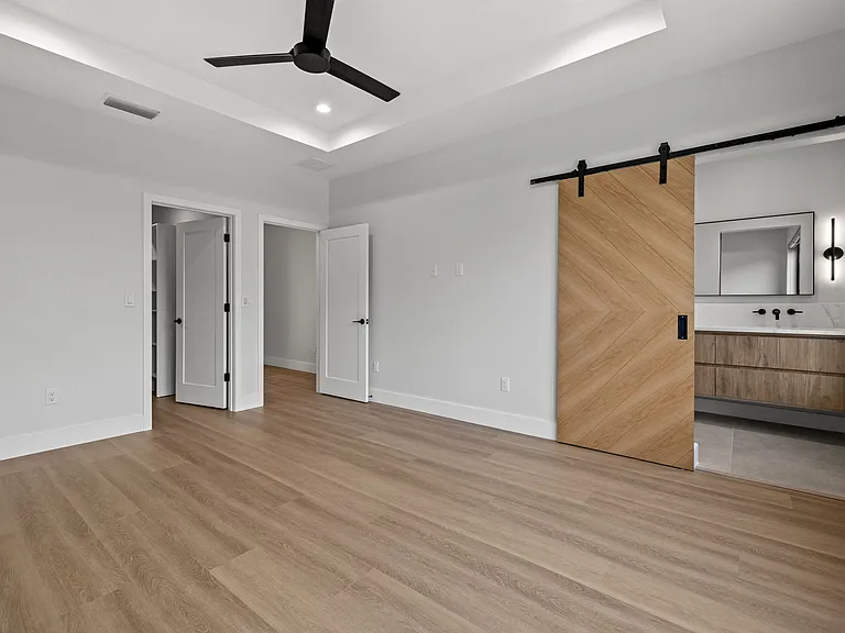 2507 N Massachusetts Ave #2 — Photo 16