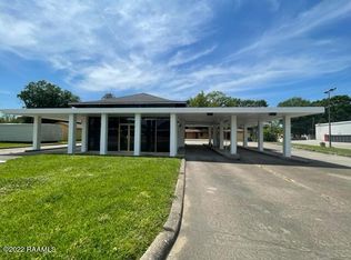1137 N Main St, Opelousas, LA 70570