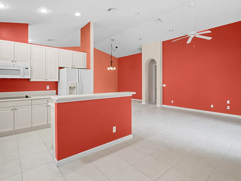 1196 SE Fleming Way — Photo 12