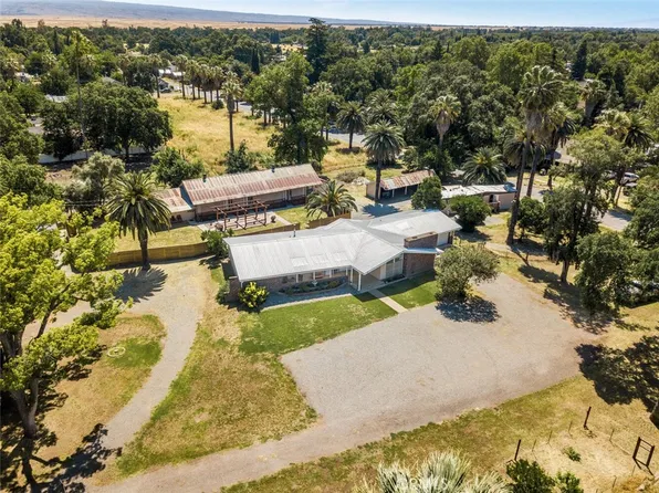 25153 N Center St, Los Molinos, CA 96055