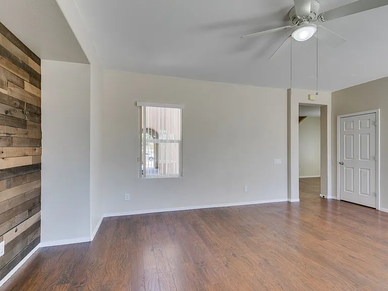 2925 Dowitcher Ave — Photo 12