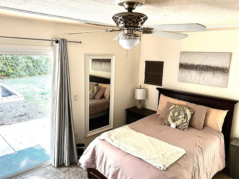 822 Santa Inez — Photo 15