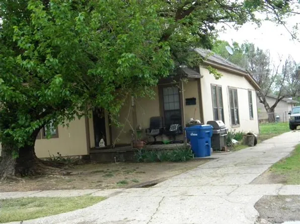 1309 N 10th St, Enid, OK 73701