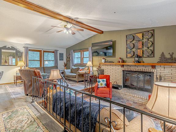 5th image of 7 Cochise Rd