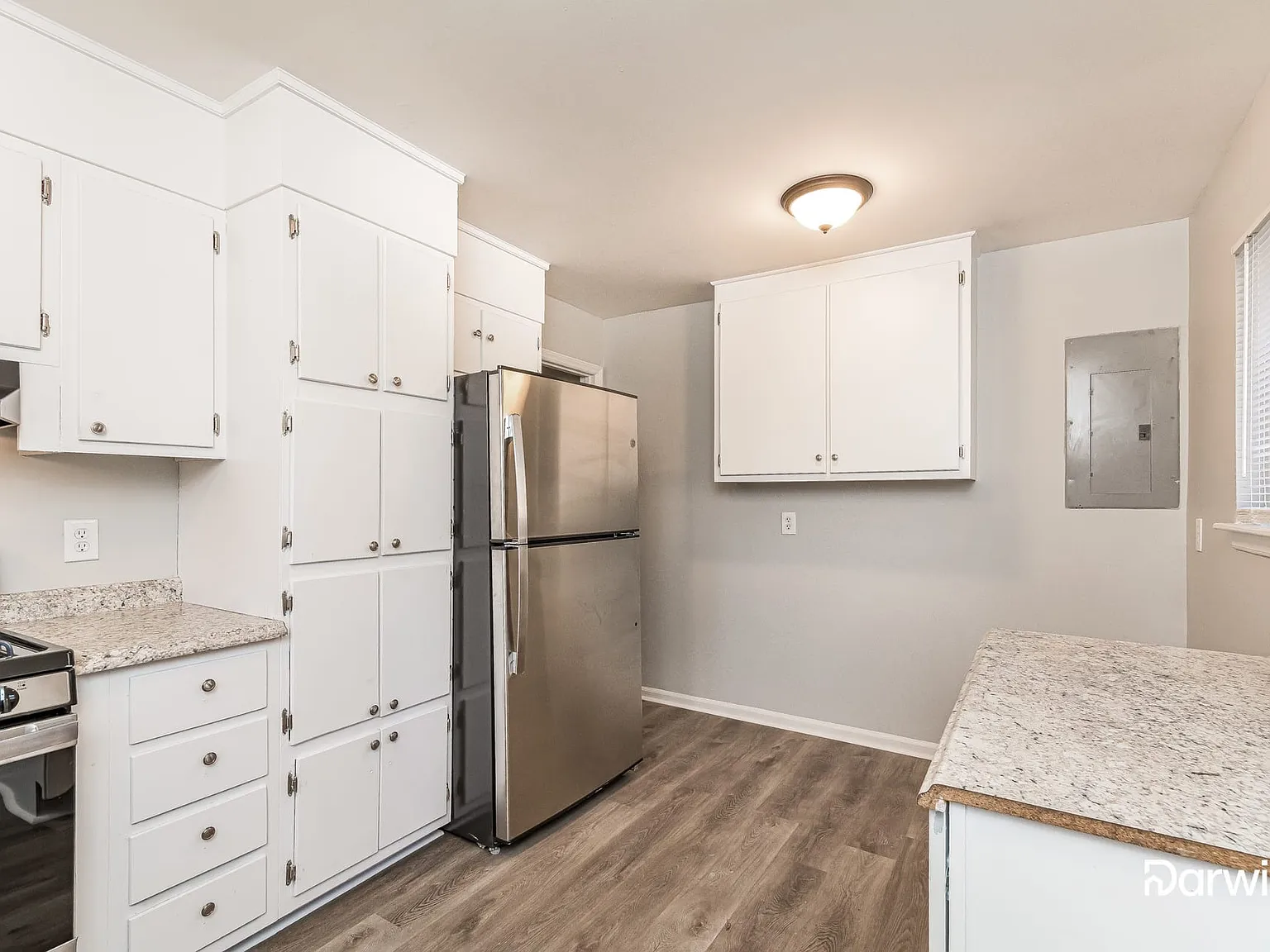 2 bed, 1.0 bath, 1060 sqft, $1,645 — Photo 3