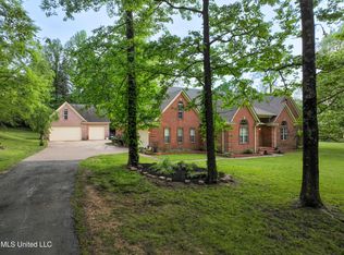 5295 Coleman Rd, Olive Branch, MS 38654