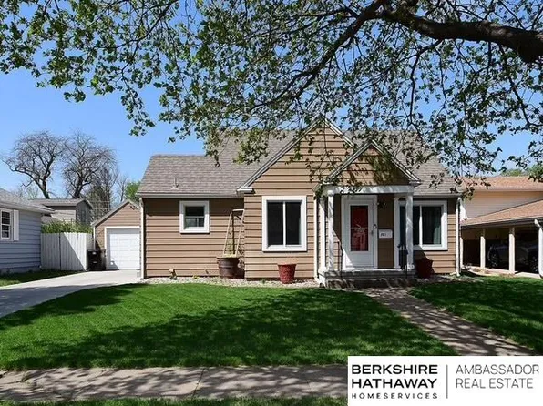 1921 N Maxwell Ave, Fremont, NE 68025