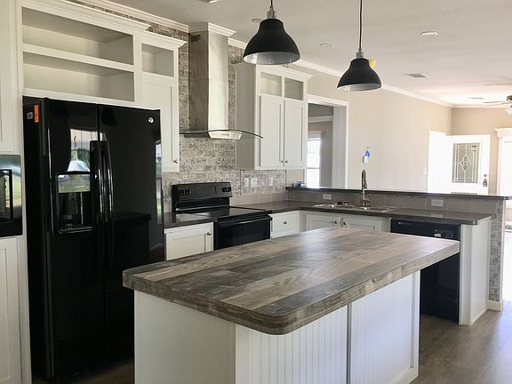 4th image of 119 Forest Dr