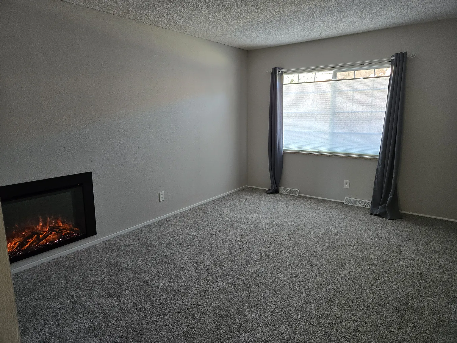 2 bed, 1674 sqft, $2,100 — Photo 2