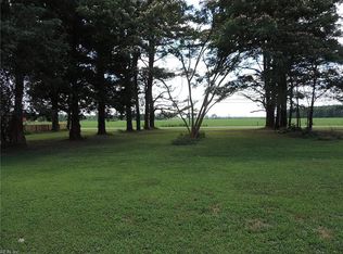 616 Ballahack Rd, Chesapeake, VA 23322