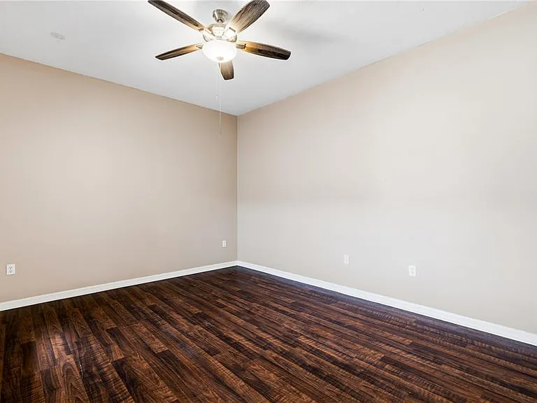 6364 Lake Smith Cir — Photo 11
