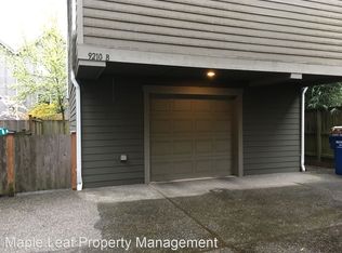 9210B Fremont Ave N, Seattle, WA 98103