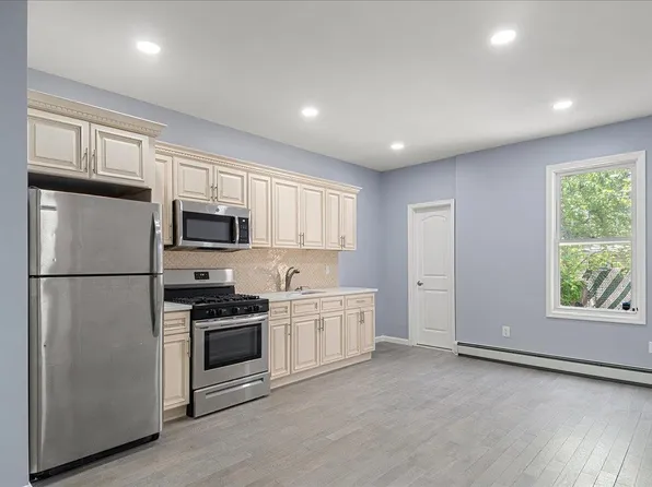 364 Barbey Street, Brooklyn, NY 11207