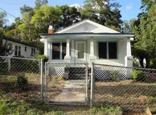 52 Dezel St, Quincy, FL 32351