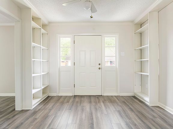 2nd image of 500 Harwell St