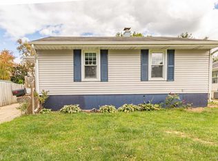 2608 Normandy Dr, Mishawaka, IN 46545