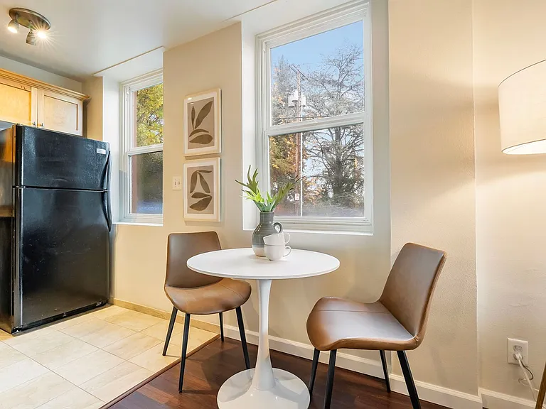 1205 SW Cardinell Dr #102 — Photo 11