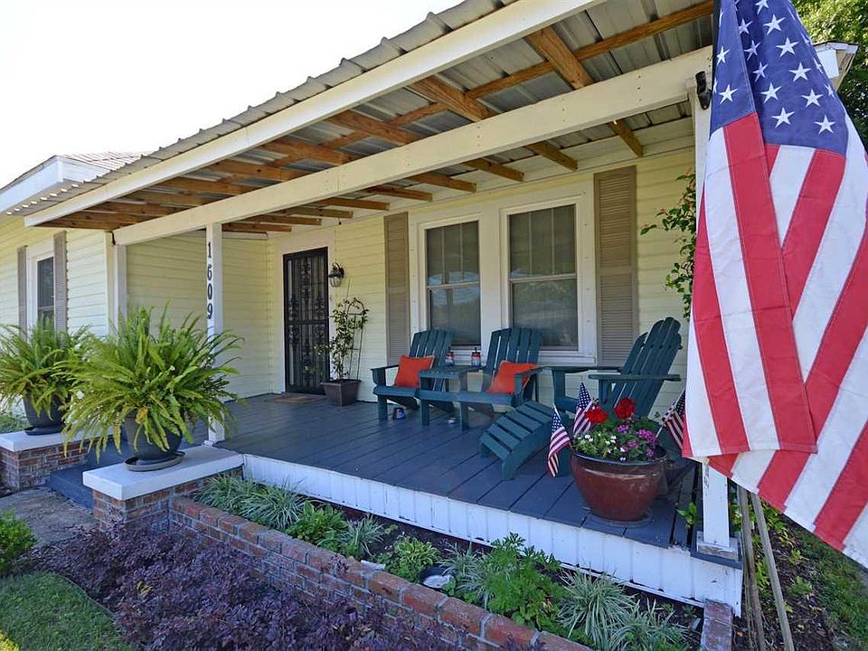 1st image of 1609 E Cervantes St