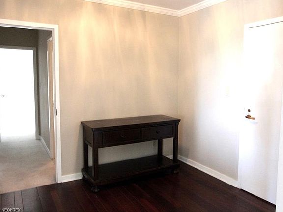 4th image of 1 Bratenahl Pl APT 611