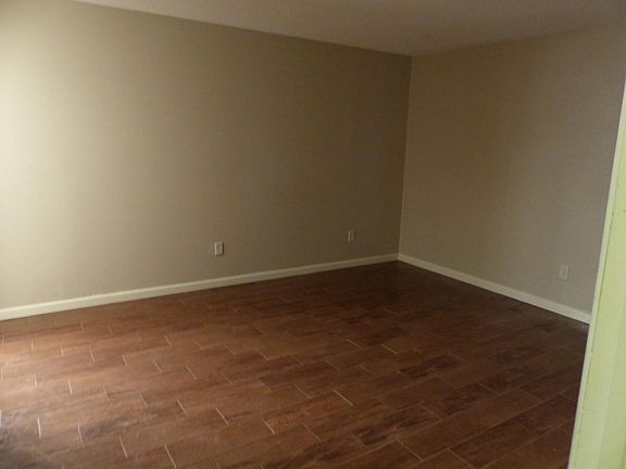 5th image of 3601 Woodbriar Cir APT A