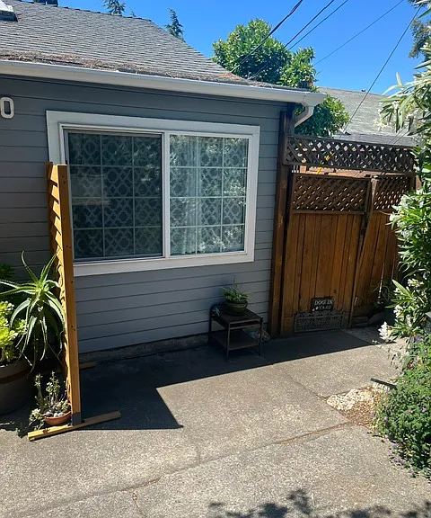 Front entrance to private entrance gate to studio.