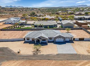 2819 W Creek Canyon Rd, Phoenix, AZ 85086